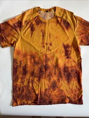 Lululemon metal vent Tie-Dye Short Sleeve Crewneck Shirt - Yellow/Brown
